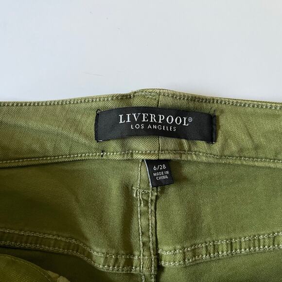 Liverpool Kennedy Crop Straight Jeans Women's 6/28 in Eucalyptus Green $109 NWT - Picture 6 of 14